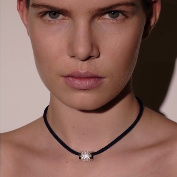 YVES LAB WHITE SAPPHIRE PARACORD NECKLACE, MARINE AND SILVER - Picture 2 of 10